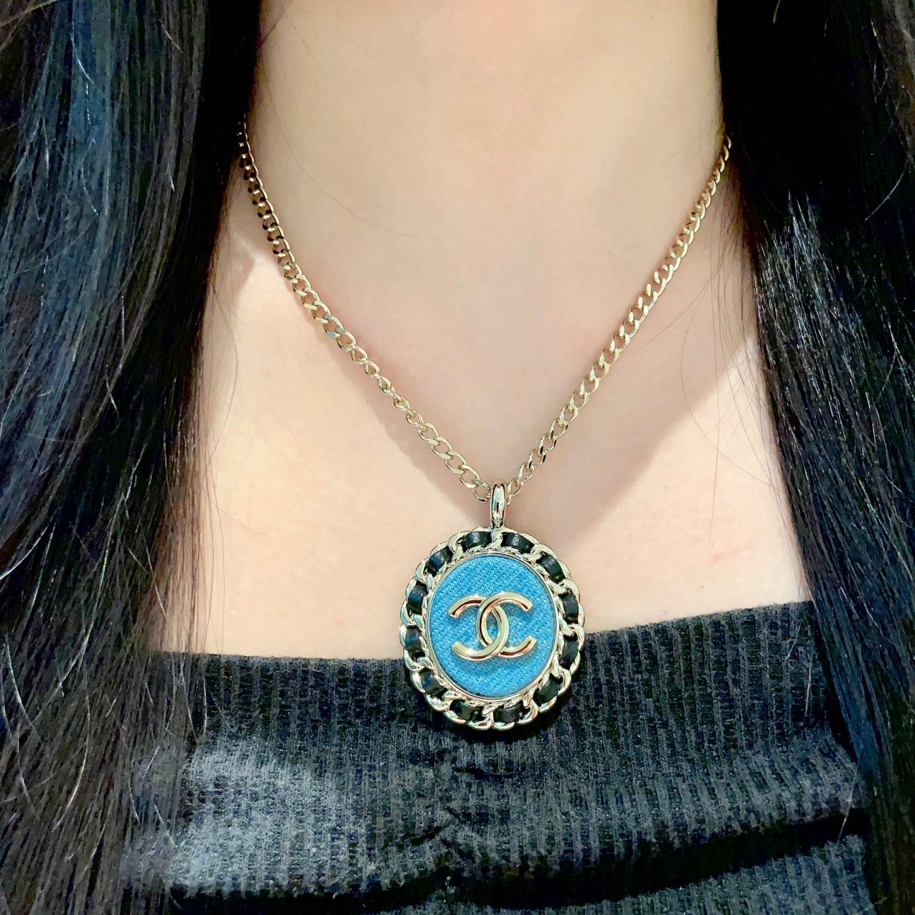 シャネル「Chanel」 デニムブルー ダブルCネックレス