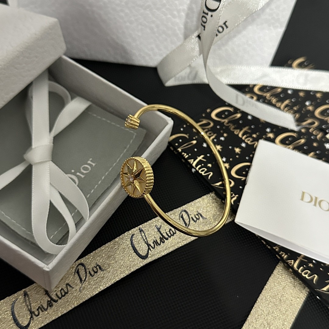 ディオール「Dior」 Rose des Vents ローズゴールド ブレスレット