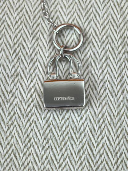 エルメス「Hermès」 Amulettes Constance ネックレス