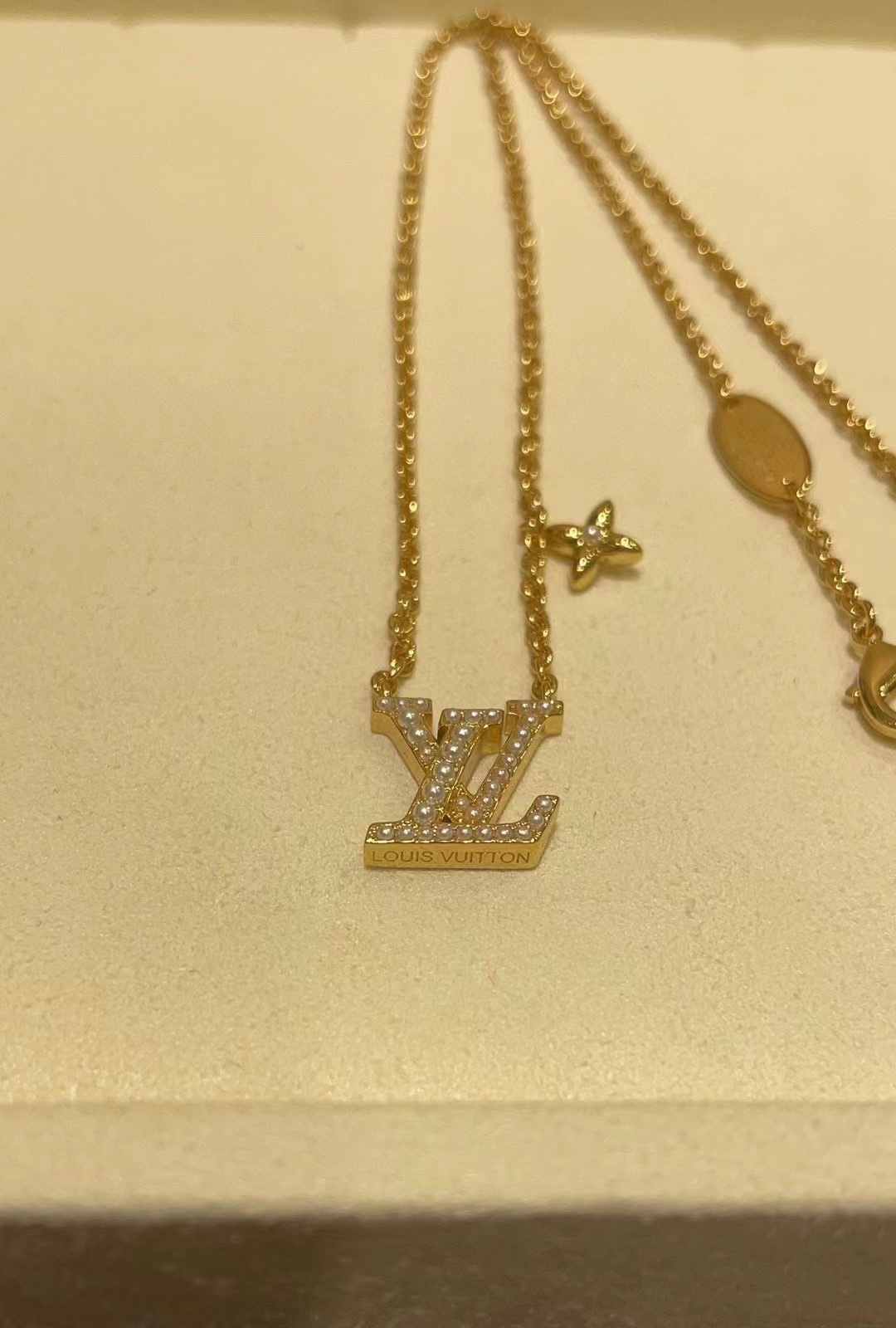 ルイ・ヴィトン「Louis Vuitton」 ICONIC ARLS ミラノティチェーンネックレス38~42CM