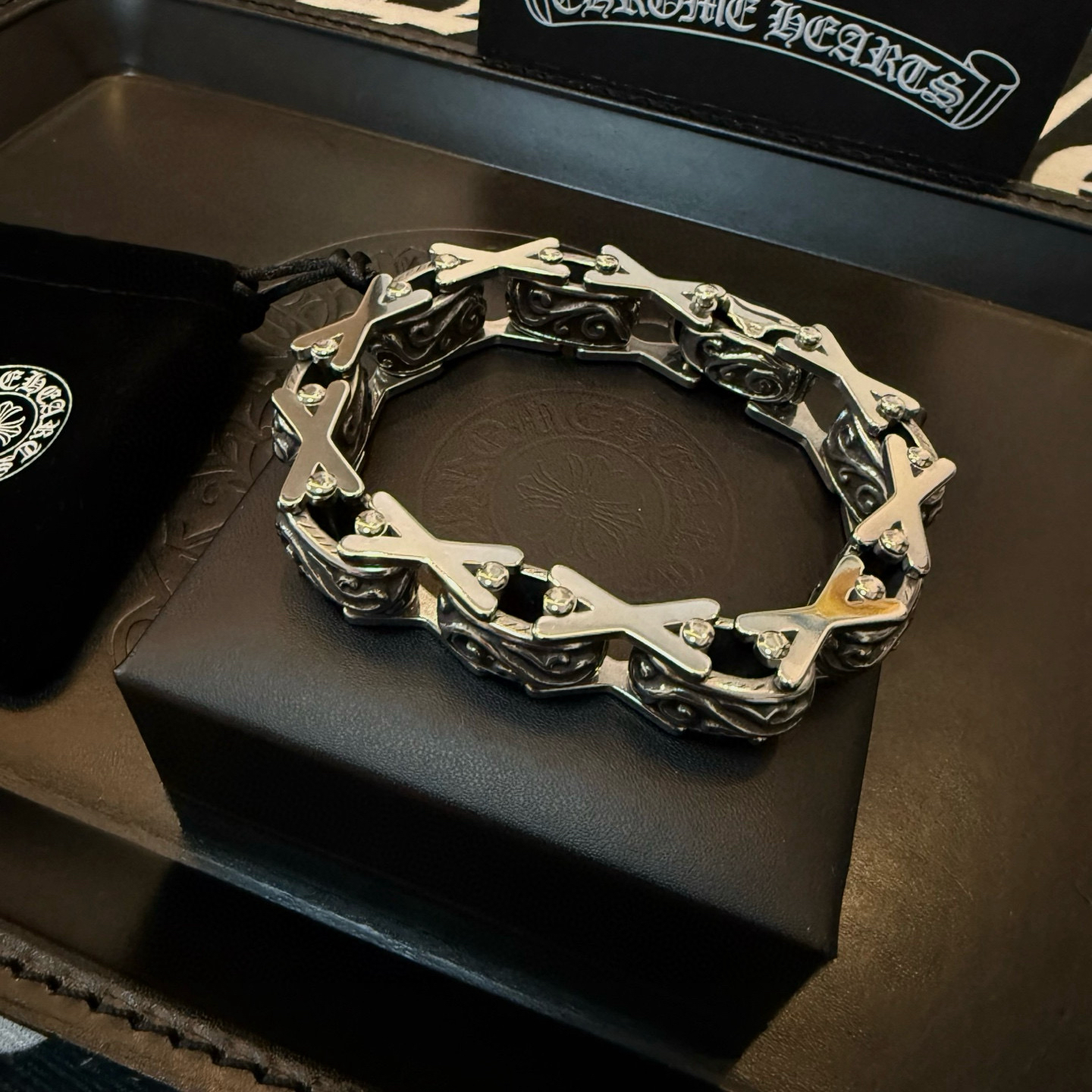 クロムハーツ「Chrome Hearts」ブレスレット - ヴィンテージ＆ロックテイスト ペア用