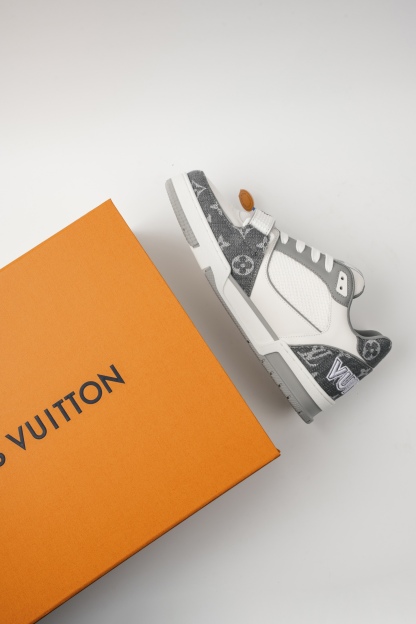 「コラボモデル」Louis Vuitton x Trainerマジックテープデビッドローカット スニーカー