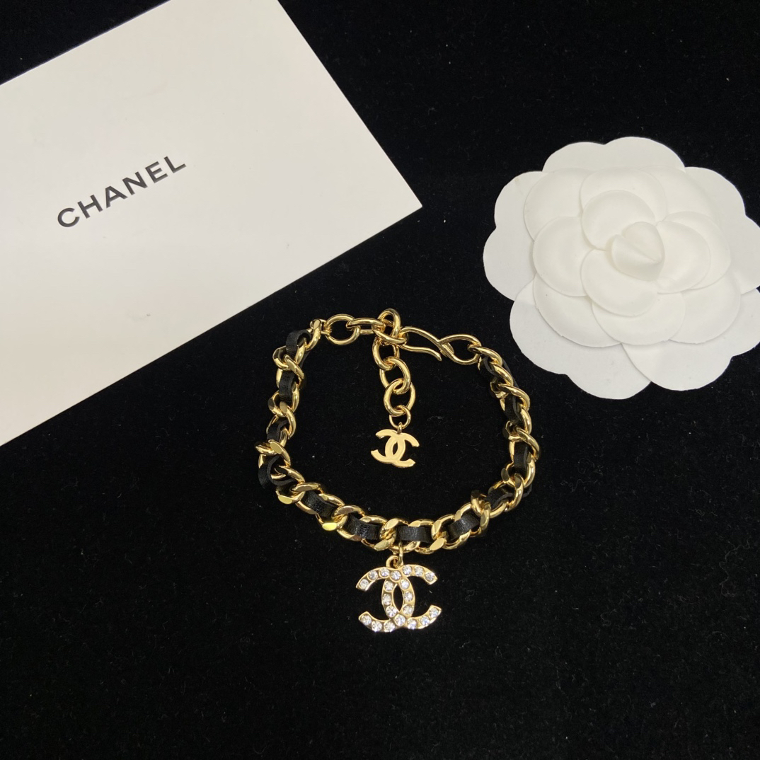 シャネル「Chanel」ラムレザー チェーンブレスレット ブレスレット