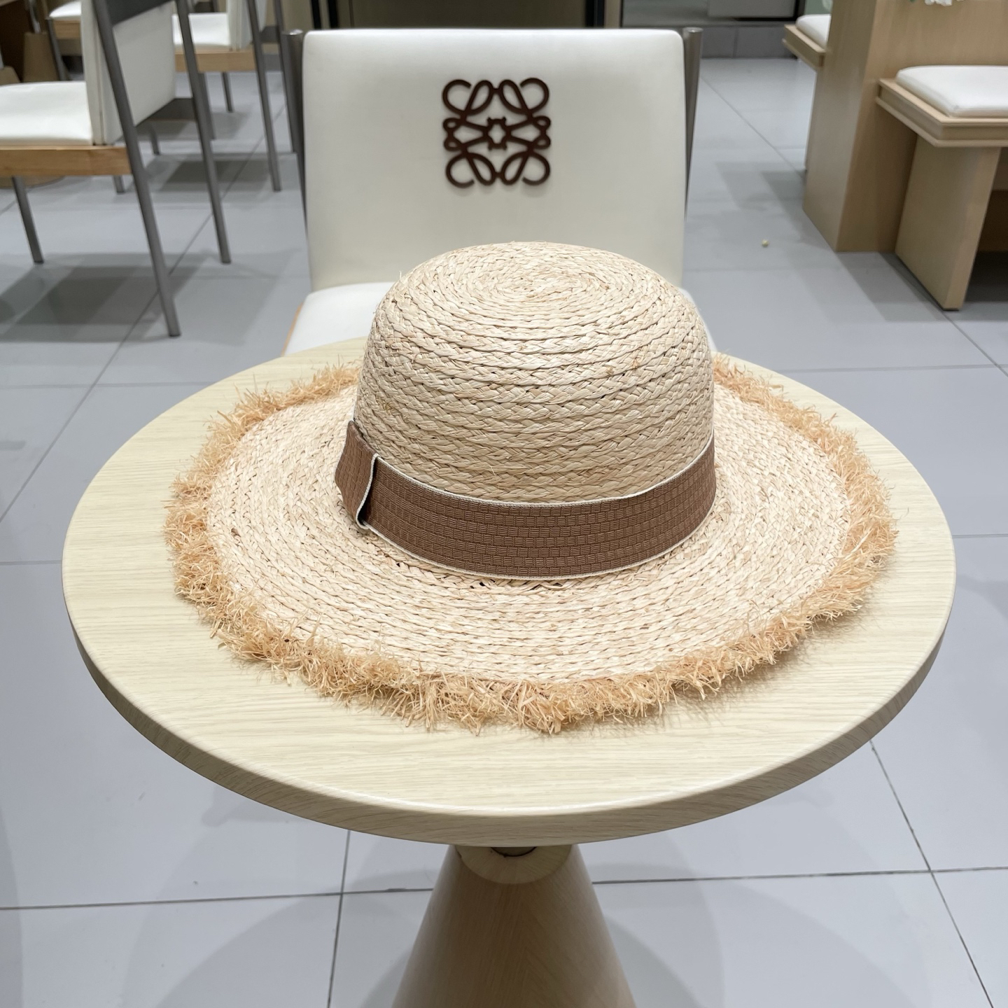 シャネル「Chanel」ラフィア ワイドブリム サンハット ハット