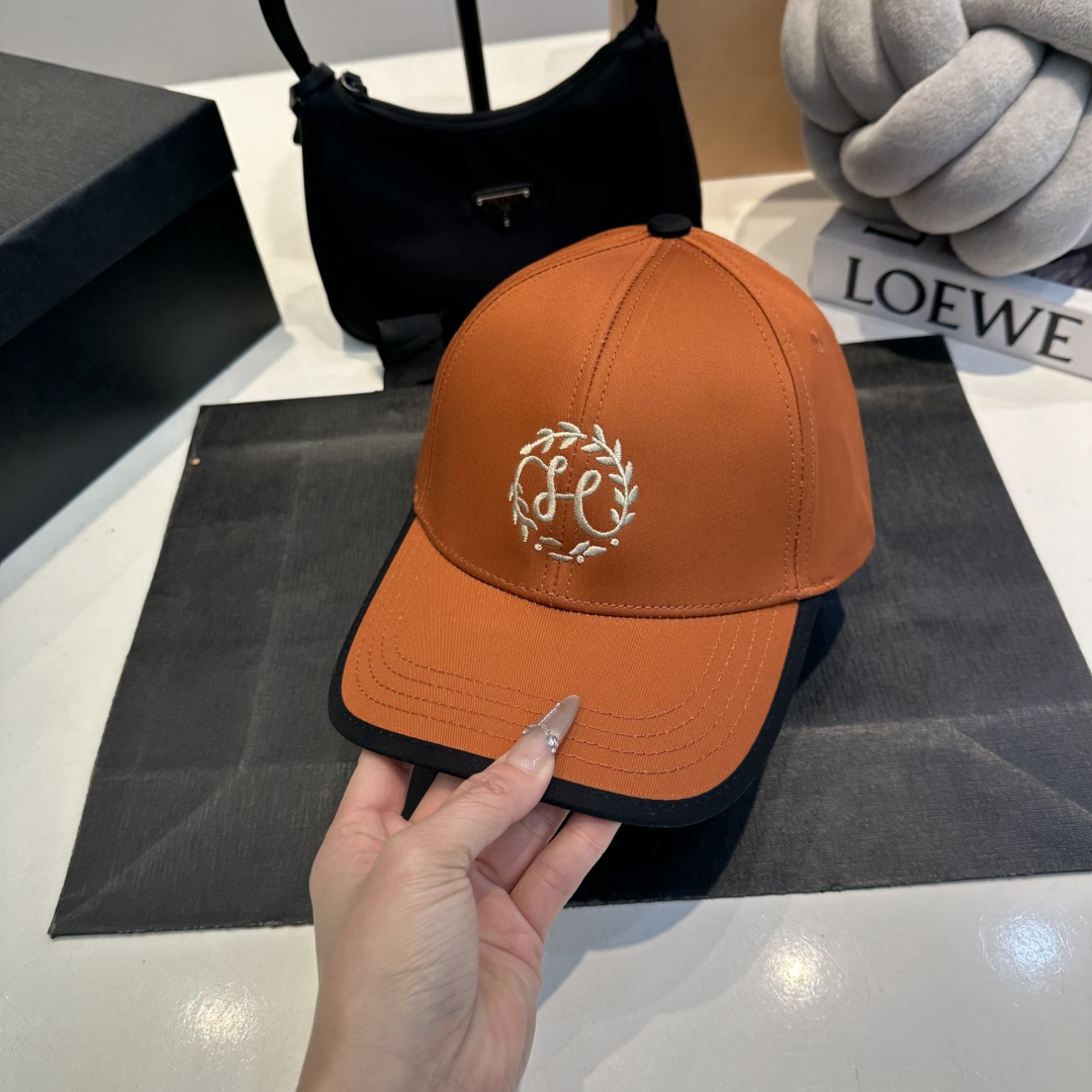 エルメス「Hermès」 Limited Edition エンブロイダリー ベースボールキャップ