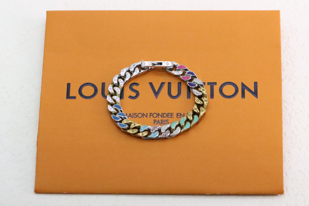 ルイ・ヴィトン「Louis Vuitton」MULTICOLOR ENAMEL & DIAMOND CUBA BRACELET
