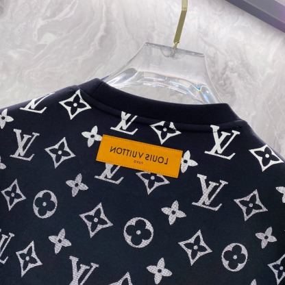 ルイ・ヴィトン「Louis Vuitton」スウェットシャツ