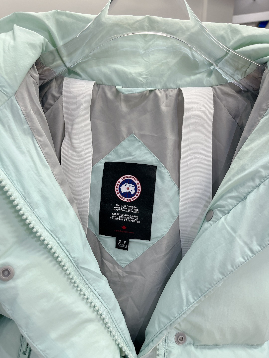 カナダグース「Canada Goose」秋冬フード付きダウンジャケット