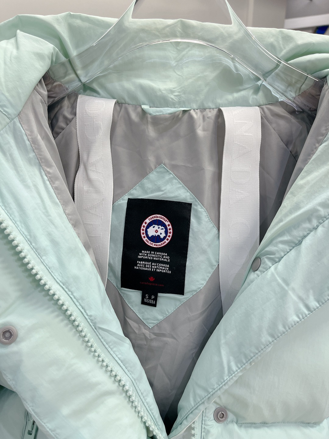 カナダグース「Canada Goose」秋冬フード付きダウンジャケット