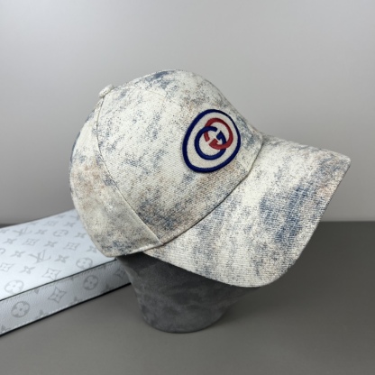 グッチ「Gucci」GGモノグラム ベースボールキャップ