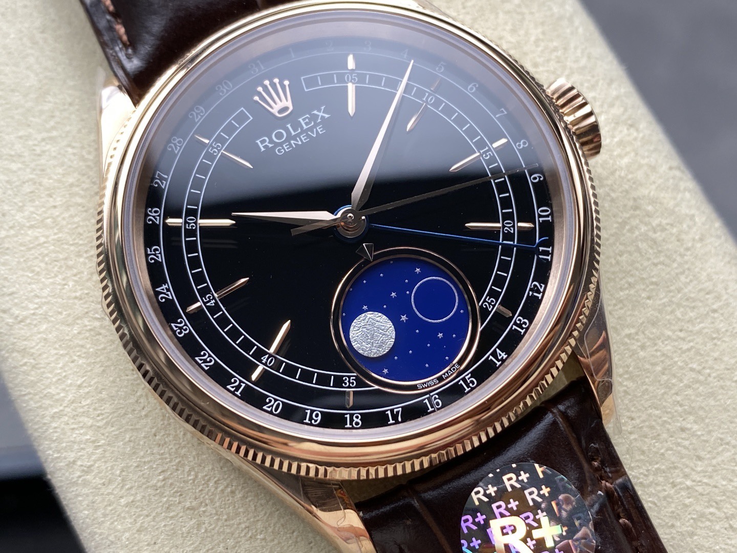 ロレックス［Rolex］チェリーニ ムーンフェイズ モデル — 月のリズムを腕に刻むエレガンス