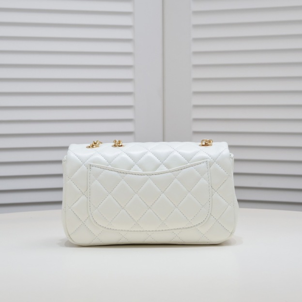 シャネル「Chanel」スモール トップハンドル フラップ バッグ