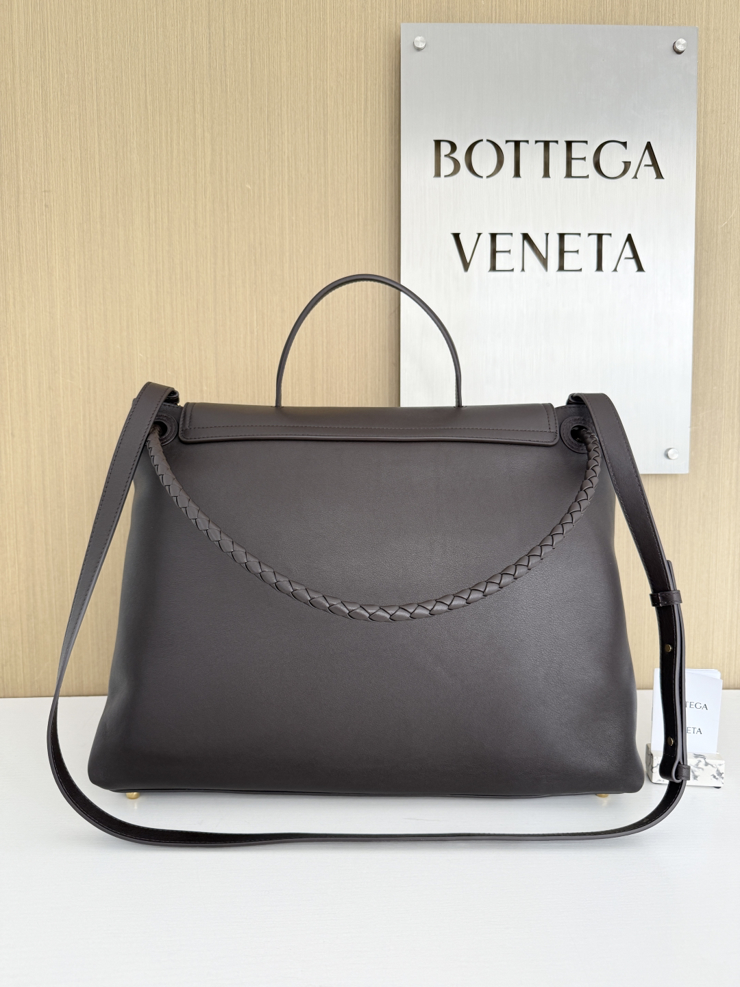 ボッテガ・ヴェネタ「Bottega Veneta」Ciao Ciao ラージ ショルダーバッグ