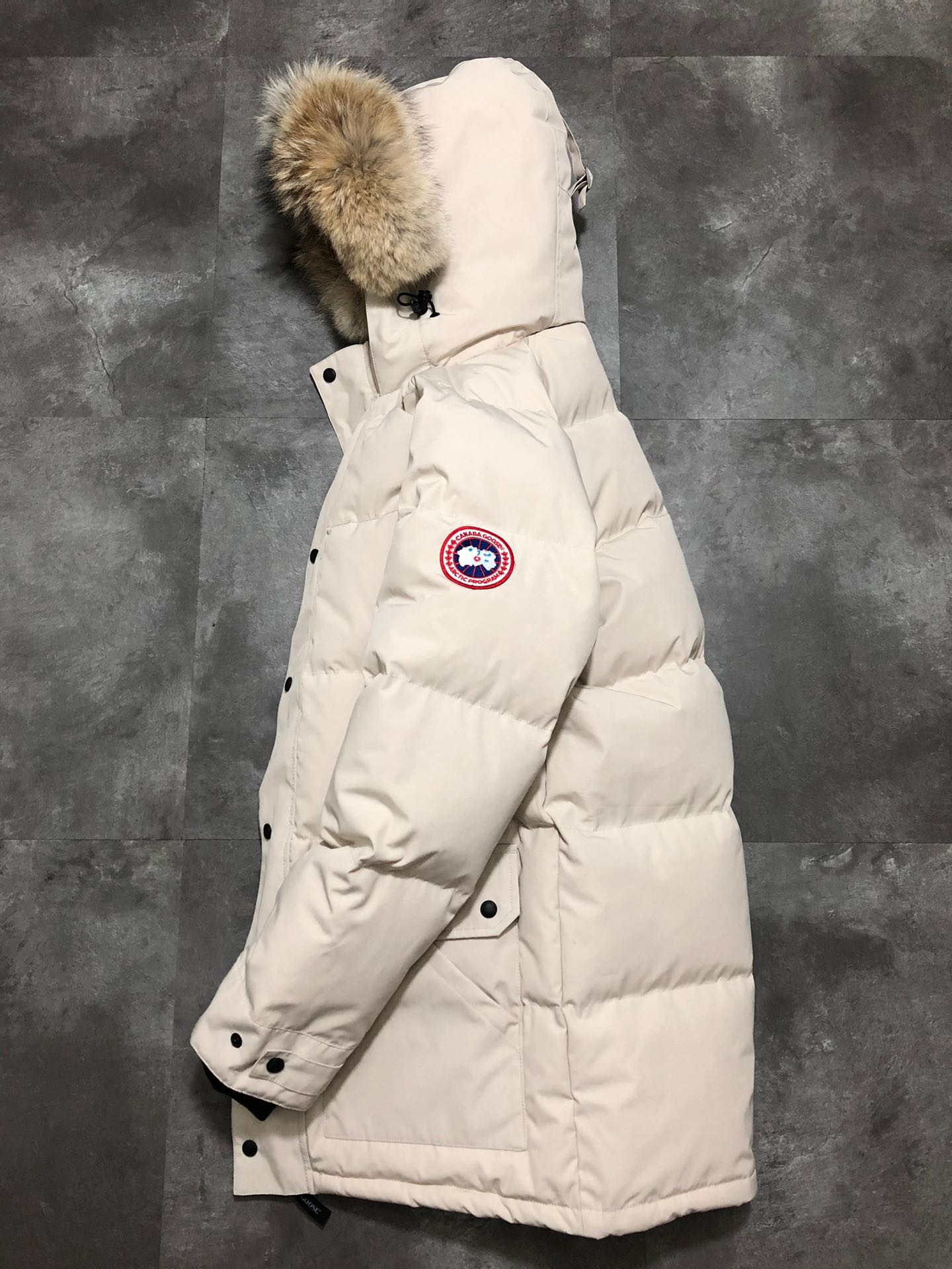 カナダグース「Canada Goose」ユニセックス プレミアムダウンコート