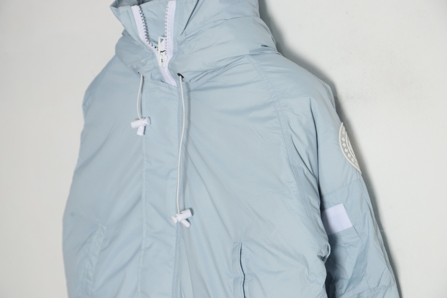 カナダグース「Canada Goose」ホワイトグレーシャー フライトジャケット