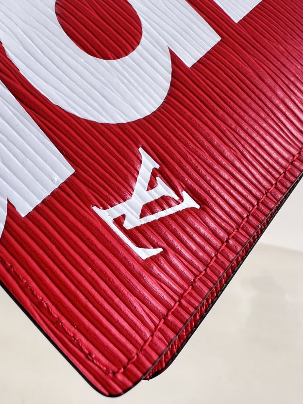 ルイ・ヴィトン「Louis Vuitton」LV ✕ Supreme コラボ ポルトフォイユ･ブラザ