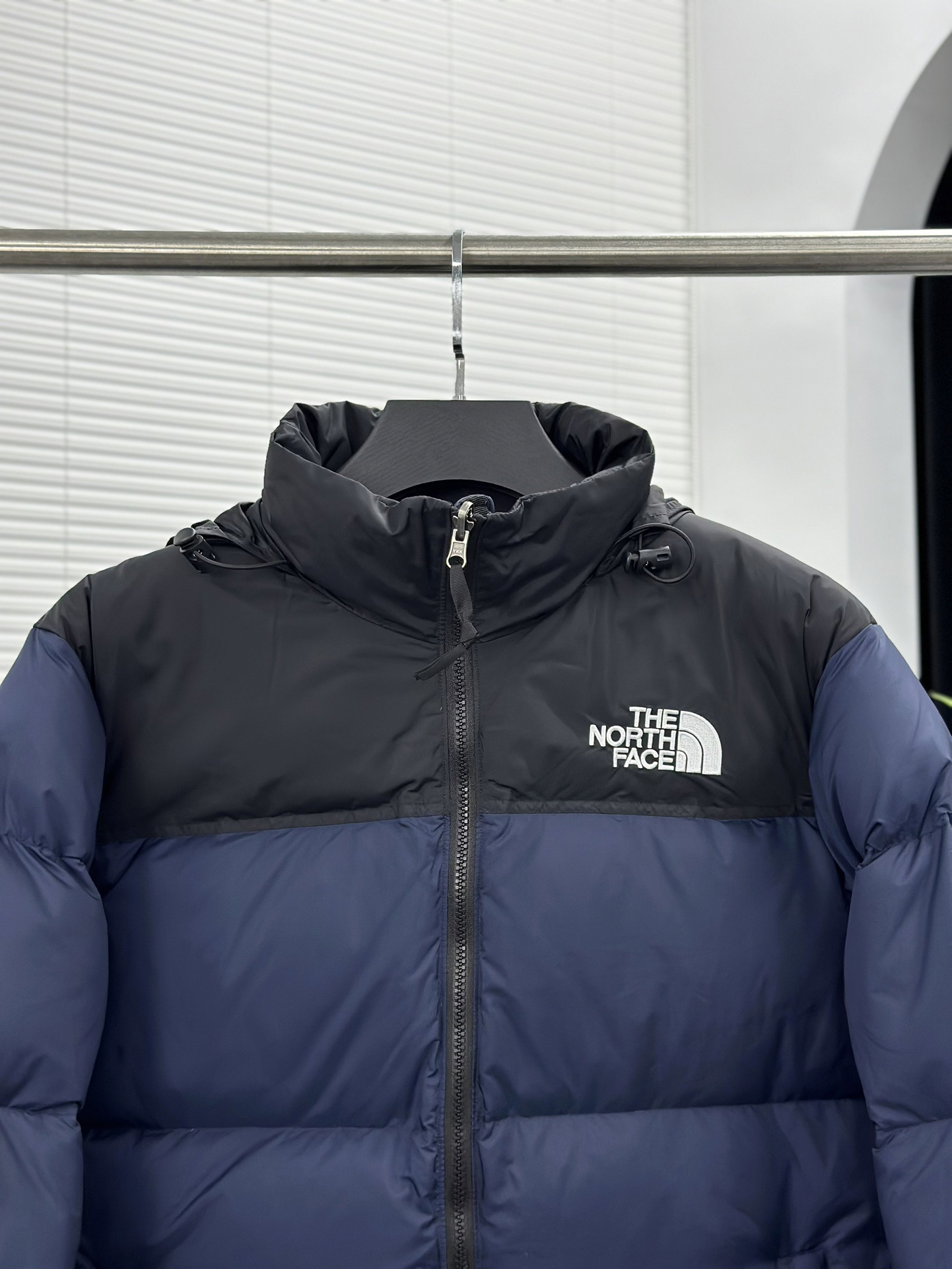 ザ・ノースフェイス「The North Face」Nuptse 1996 ダウンジャケット