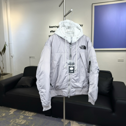 ザ・ノースフェイス「The North Face」フライトシリーズ ルーズシルエット パーカー