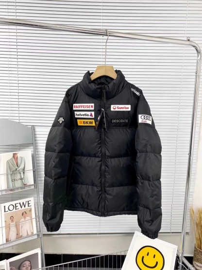 ザ・ノースフェイス「The North Face」スタンドカラー ダウンブラケット