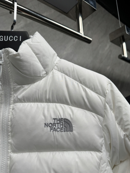 ザ・ノースフェイス「The North Face」アメリカンスタイル ショート パッチワーク ダウンジャケット