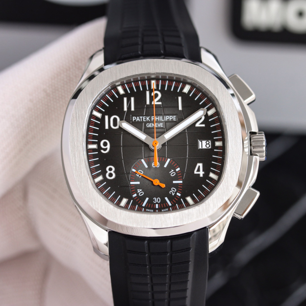 パテック フィリップ「Patek Philippe」メンズ マルチファンクション メカニカルウォッチ アクアノート 5968A-001 42MM