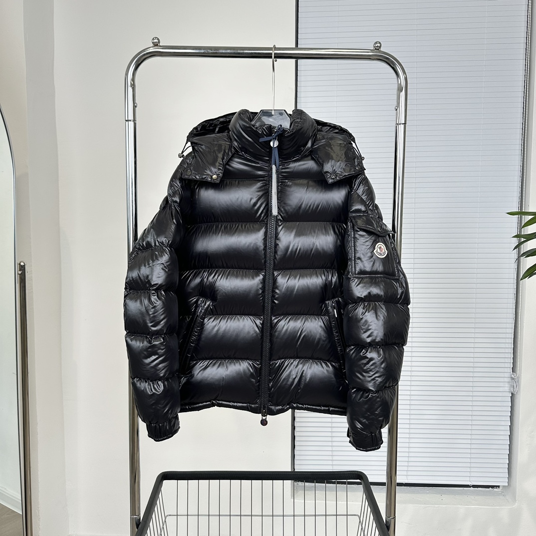 モンクレール「Moncler」マヤ ダウンジャケット メンズ＆レディース