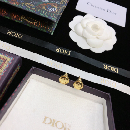 ディオール「Dior」TRIBALES イヤリング