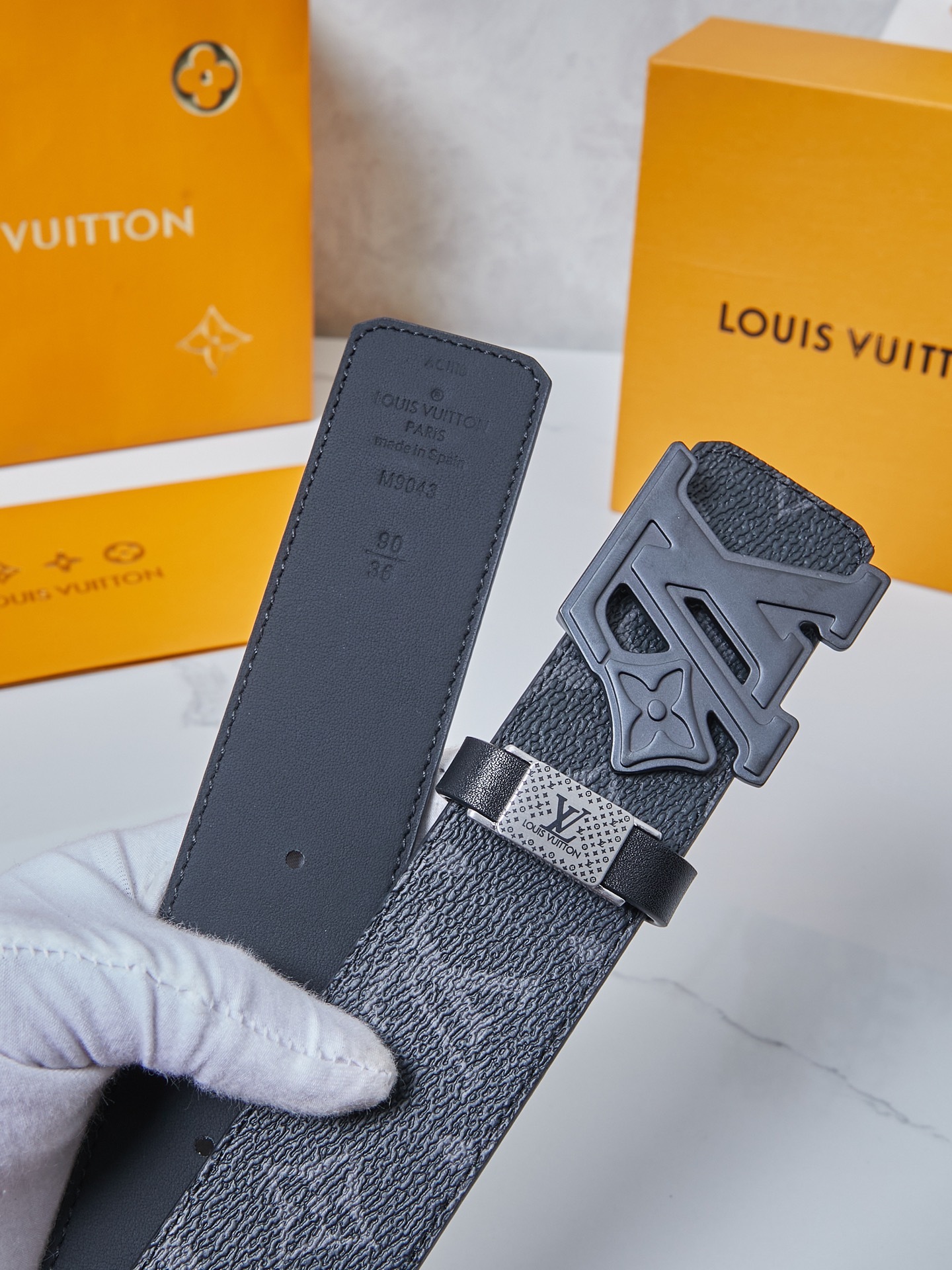 ルイ・ヴィトン「Louis Vuitton」リバーシブル モノグラム レザー＆キャンバス ベルト100CM