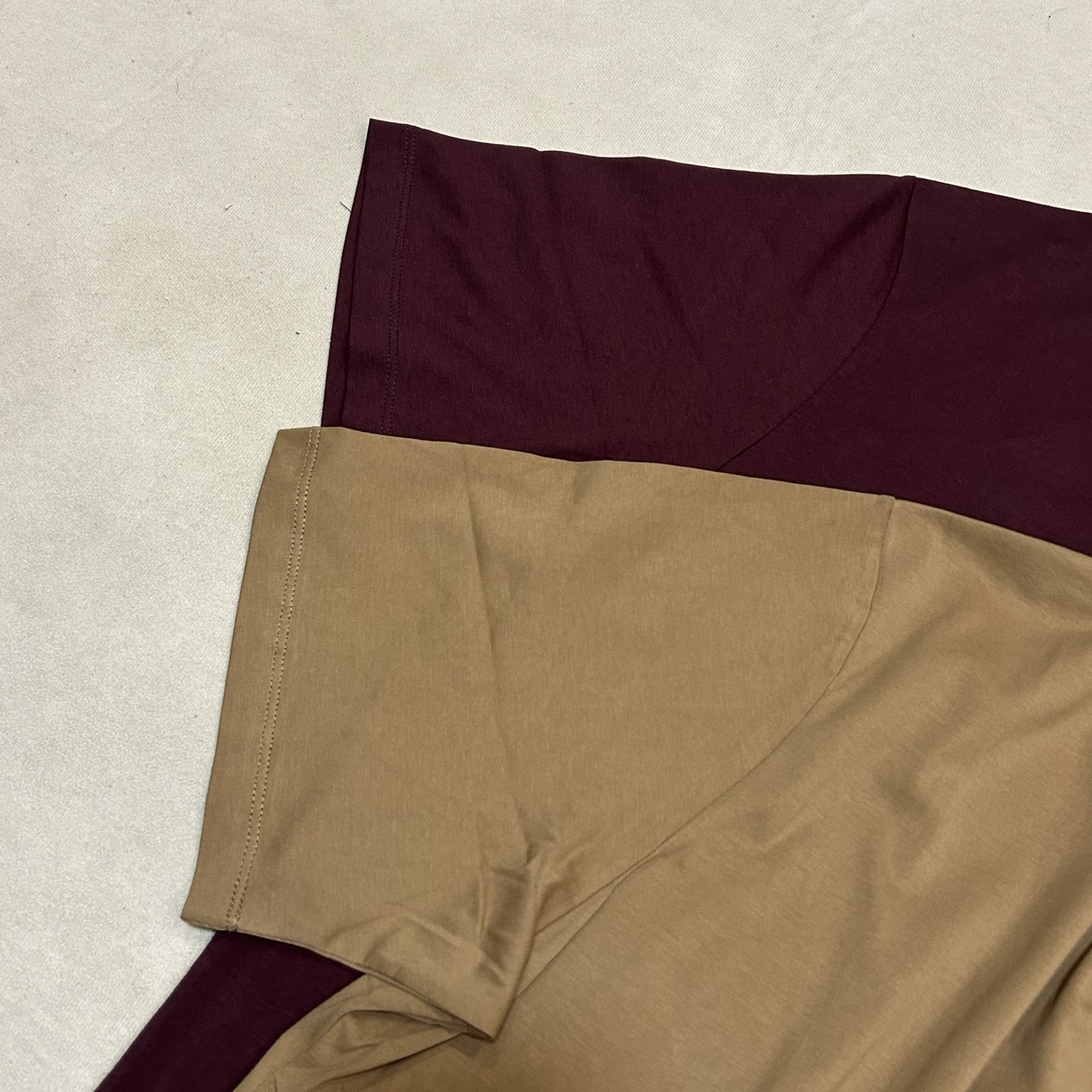 ロエベ「Loewe」ツートン刺繍クルーネック半袖Tシャツ