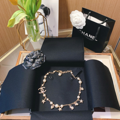 シャネル「Chanel」ハート ダブルC パール＆ダイヤモンド ネックレス38cm～42cm