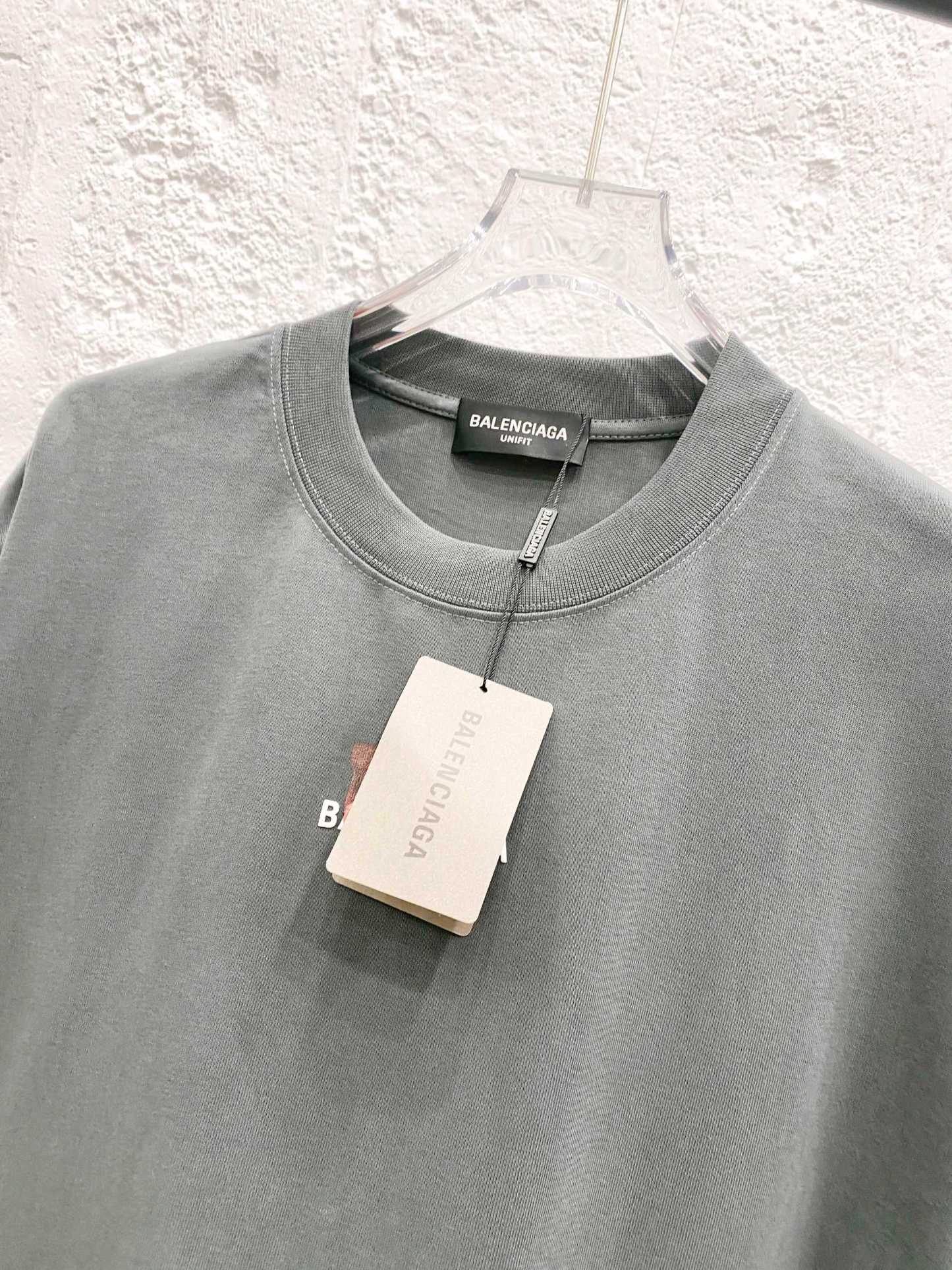 バレンシアガ「Balenciaga」ハイネックプレミアムコットン半袖Tシャツ