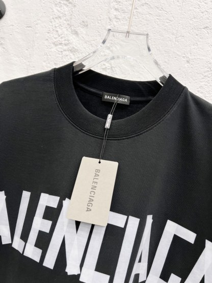 バレンシアガ「Balenciaga」ハイネックプレミアムコットン半袖Tシャツ