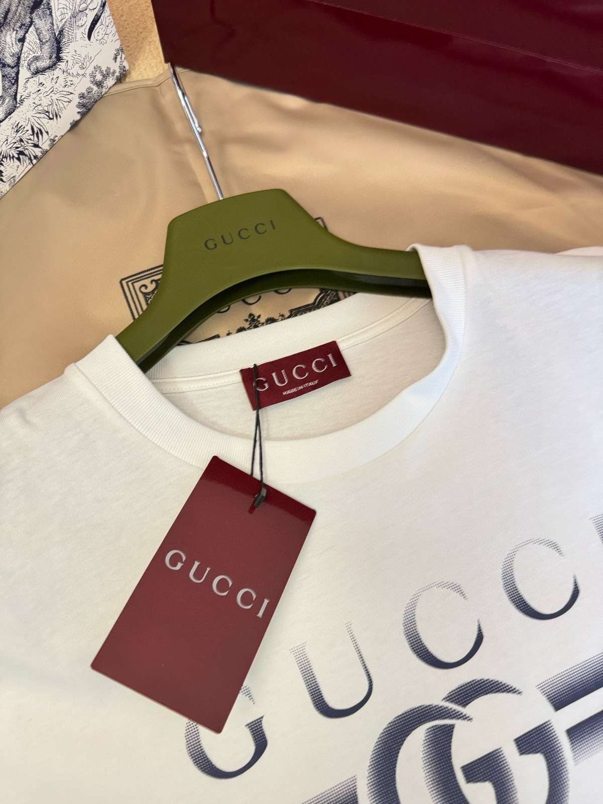 グッチ「Gucci」グラデーション GG プリント Tシャツ