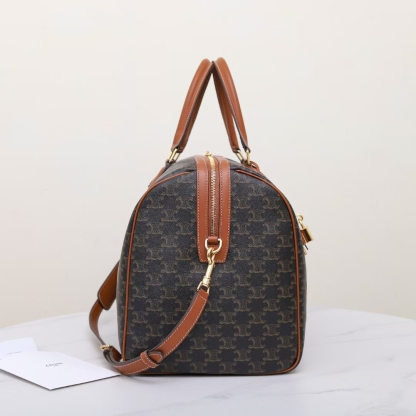 セリーヌ「Celine」Triomphe Canvas ラージトラベルバッグ