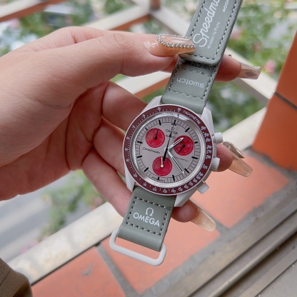 スウォッチ「Swatch」OMEGA MoonSwatch コレクション 腕時計42MM
