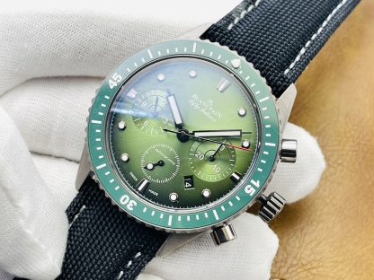 ブランパン「Blancpain」フィフティ・ファゾム バチスカーフ フライバッククロノグラフ自動巻きダイバーズウォッチ43mm