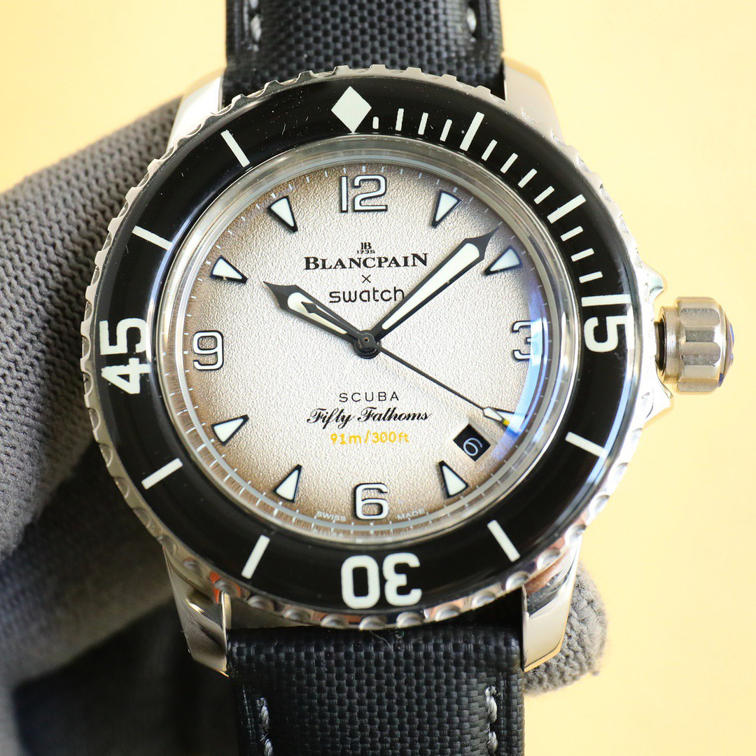 ブランパン「Blancpain」フィフティ・ファゾム自動巻きダイバーズウォッチ45mm