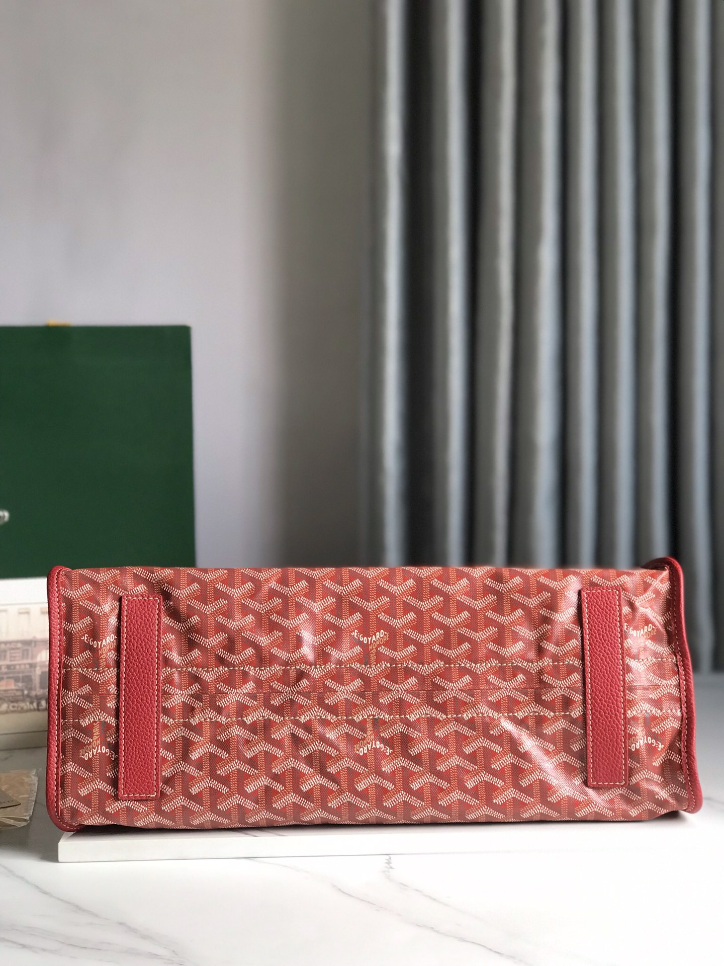ゴヤール「Goyard」Hardy 小振だ ショルダーバッグ