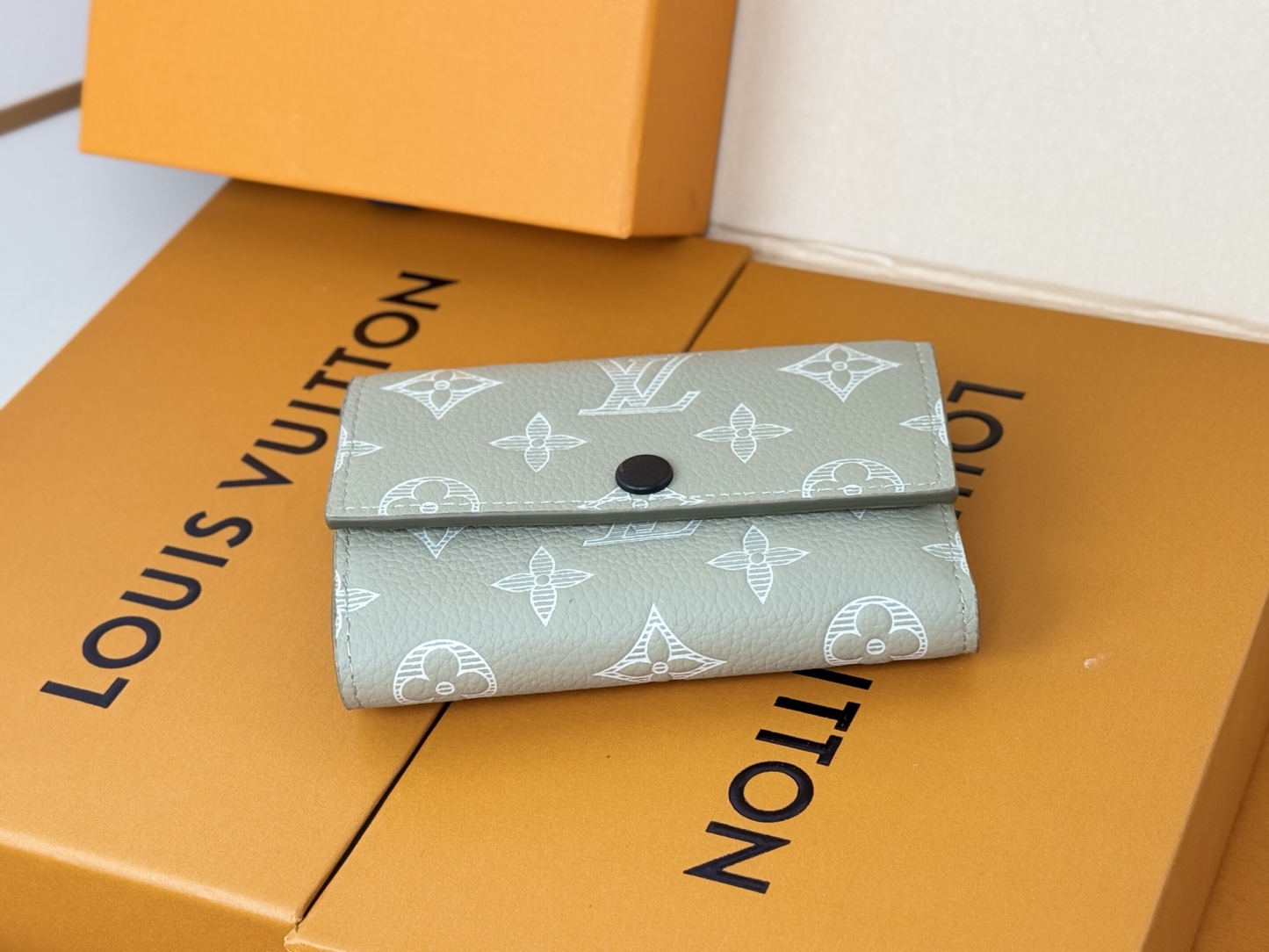 ルイ・ヴィトン「Louis Vuitton」ヴィクター･ウォレット