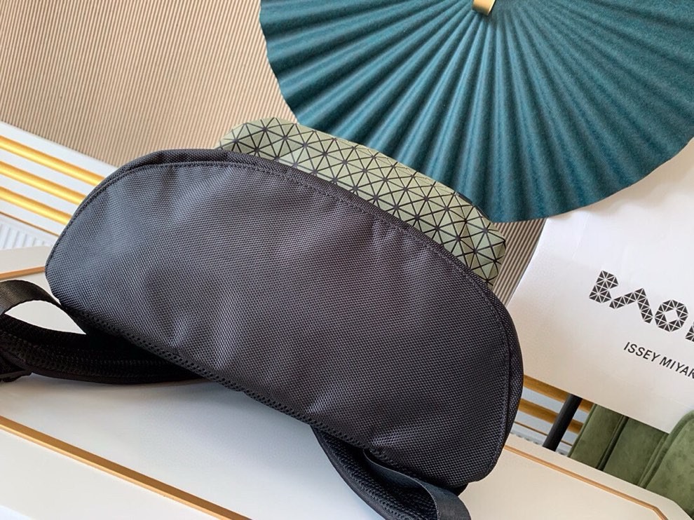 イッセイ・ミヤケ「Issey Miyake」BAO BAO KURO リュックサック