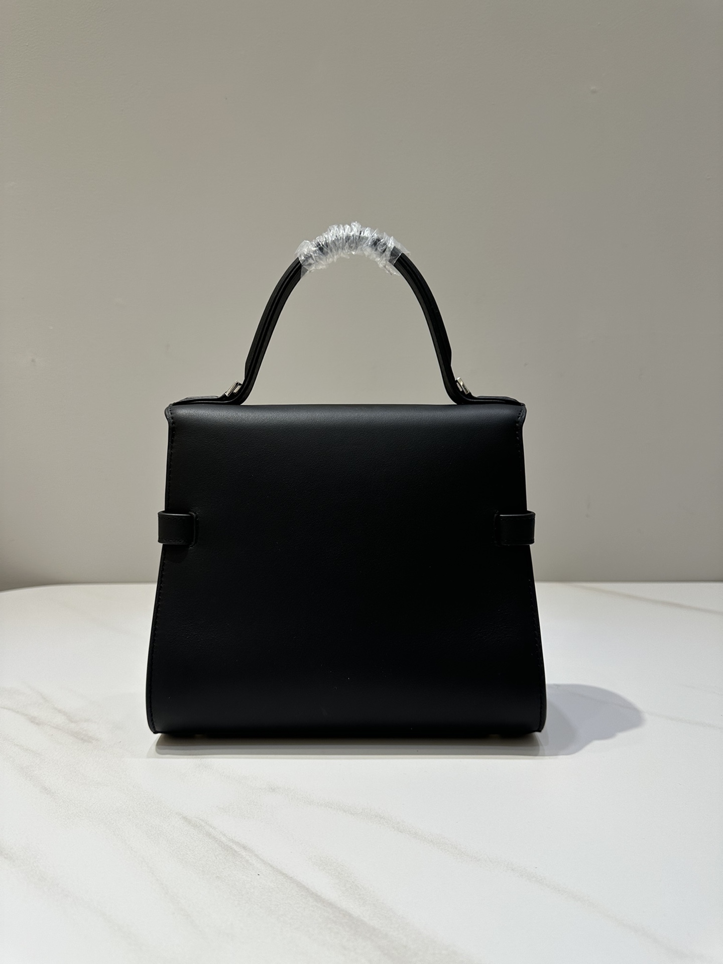 デルヴォー「Delvaux」Tempete MM 牛頸紋レザー ショルダーバッグ