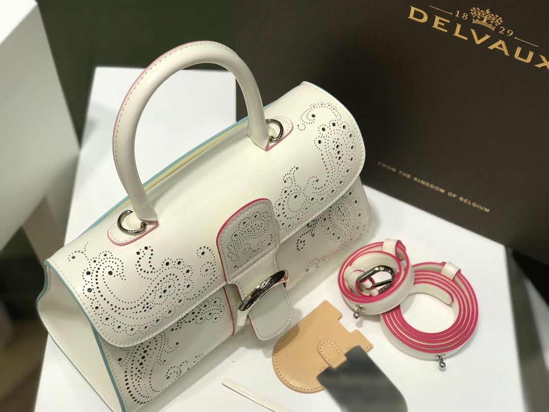 デルヴォー「Delvaux」 Brillant Mini Cashmere カシミアハンドバッグ