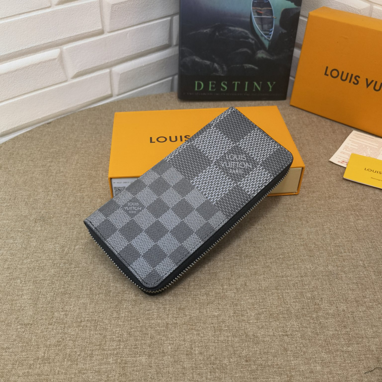 ルイ・ヴィトン(Louis Vuitton) ポルトフォイユ･ブラザ