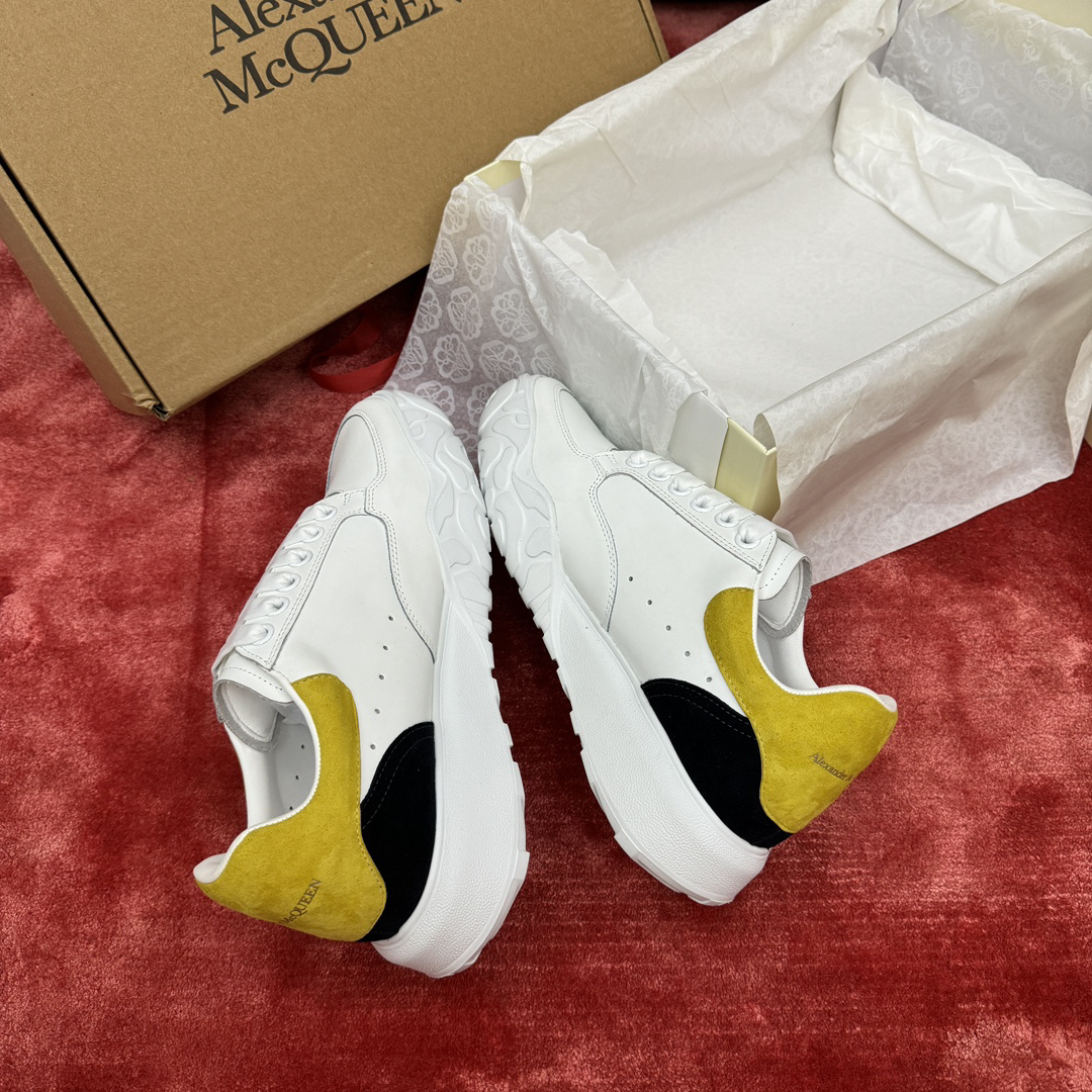 アレキサンダー・マックイーン［Alexander McQueen］Oversized Sneaker "Silk Gloss Leather" スニーカー