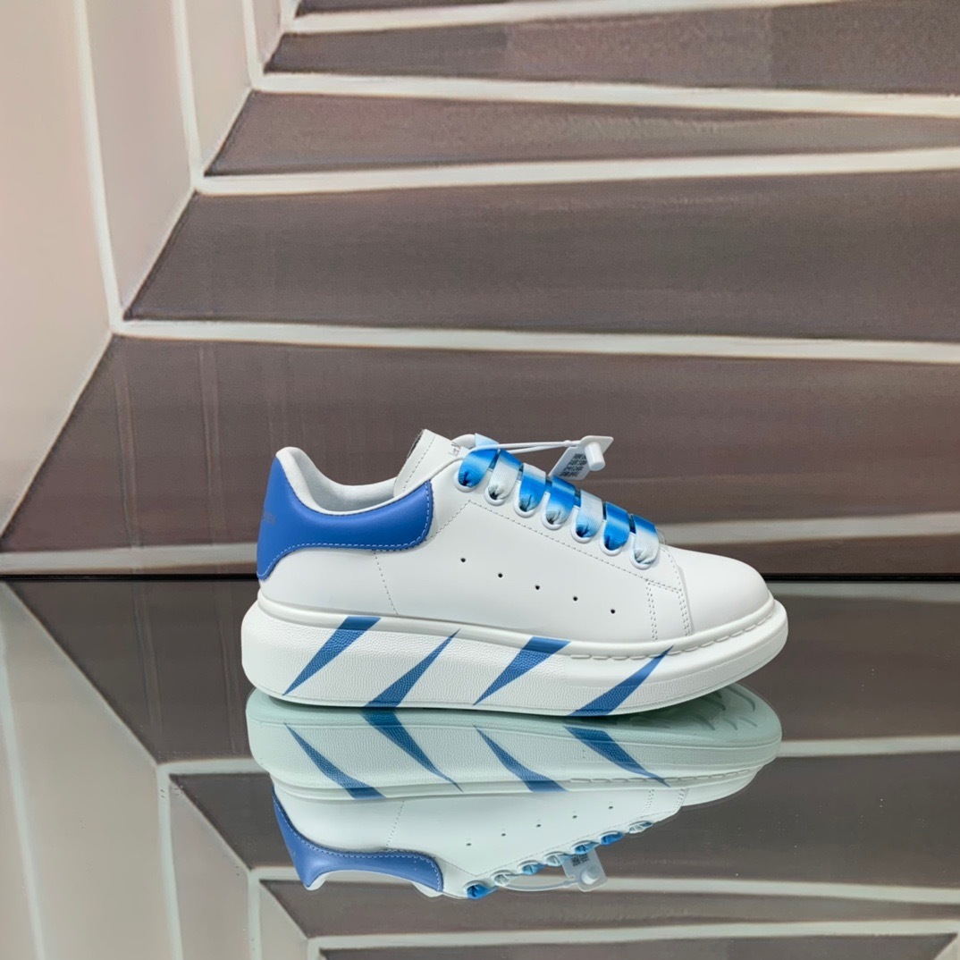 アレキサンダー・マックイーン［Alexander McQueen］Oversized Sneaker "Premium Calf Lining" スニーカー