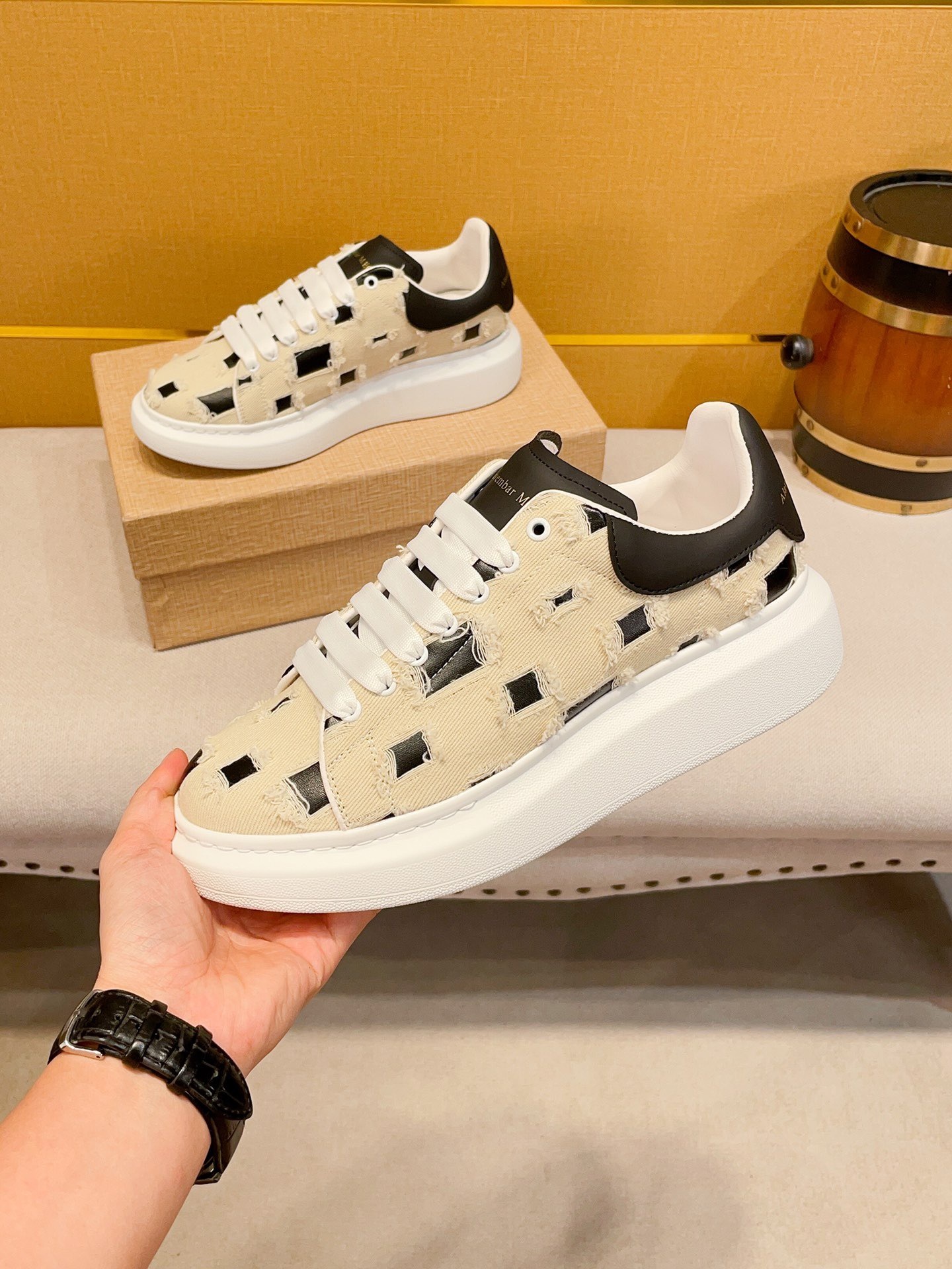 アレキサンダー・マックイーン［Alexander McQueen］Oversized Sneaker "Designer Edition" スニーカー