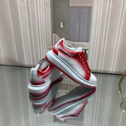 アレキサンダー・マックイーン［Alexander McQueen］Oversized Sneaker スニーカー