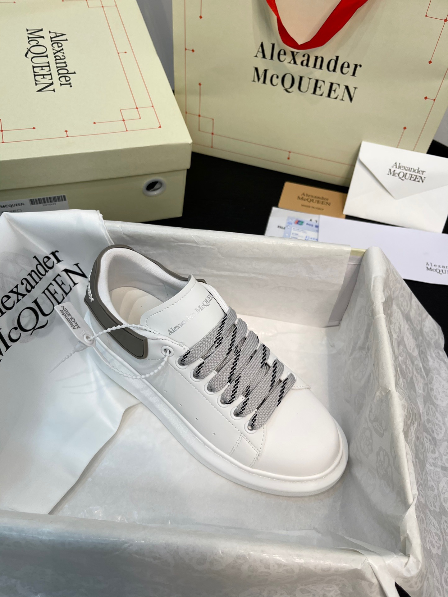 アレキサンダー・マックイーン［Alexander McQueen］Oversized Sneaker スニーカー