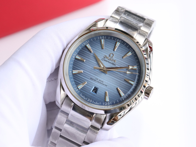 オメガ「Omega」Seamaste﻿r Aqua Terra 150﻿M - Summer Blue 41 mm