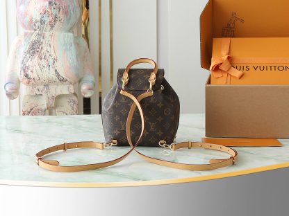 ルイ・ヴィトン「Louis Vuitton」MONTSOURIS BB バックパック